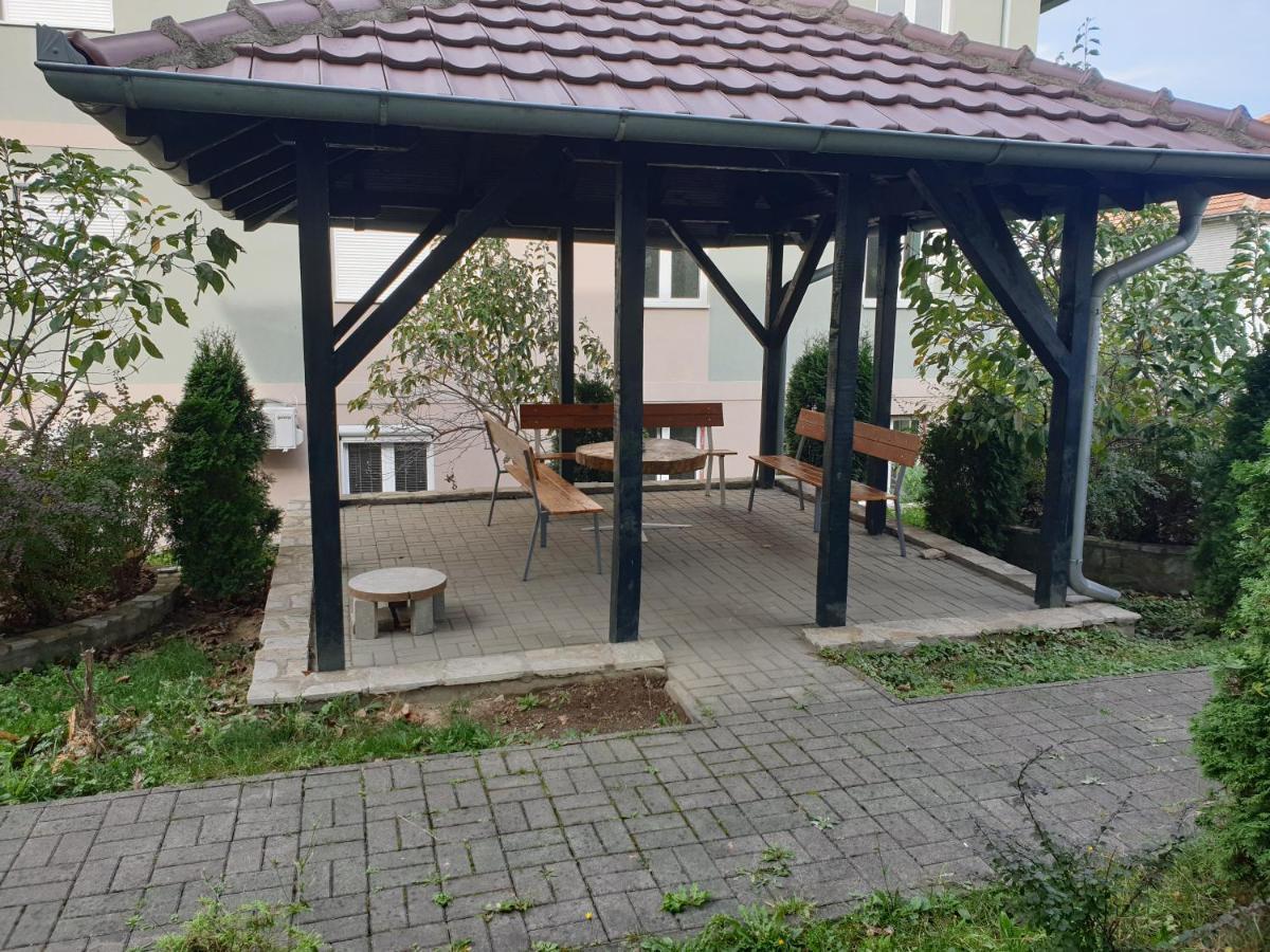 Studio Dunja Vrnjačka Banja Exterior foto